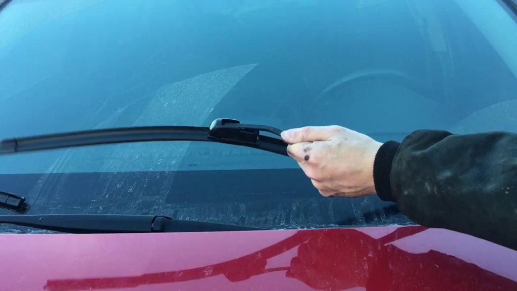 The Guide to Replace Chevy Cruze Windshield Wipers